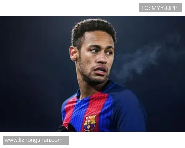 足球明星短发发型精选展示时尚与个性完美结合的魅力风采